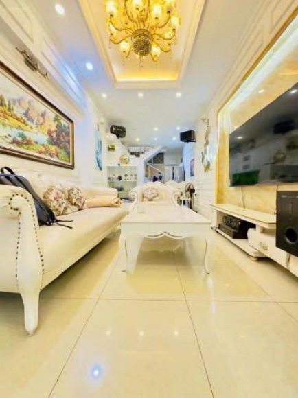 Bán nhà phố Hoàng Mai, ngõ 2.5m thông, ô tô 30m, 51m2, 4 tầng, giá 6.7 tỷ LH 0886962299