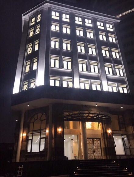 BÁN TÒA NHÀ VP 9 TẦNG MẶT PHỐ KHÂM THIÊN DT 290M2 MT 7.8M. GIÁ 120 TỶ