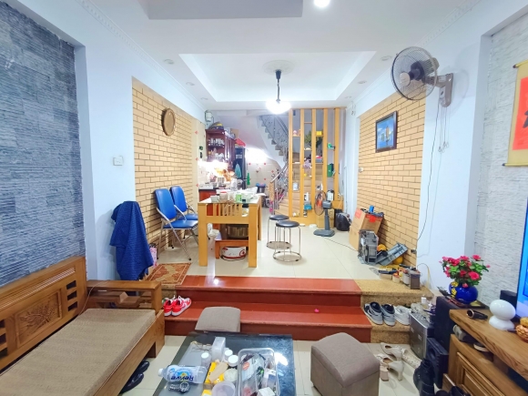 BÁN NHÀ VẠN BẢO - BA ĐÌNH - NHÀ LÔ GÓC SÁNG THOÁNG -  VỊ TRÍ ĐẸP - GIÁ TỐT - HÀNG BAY NHANH