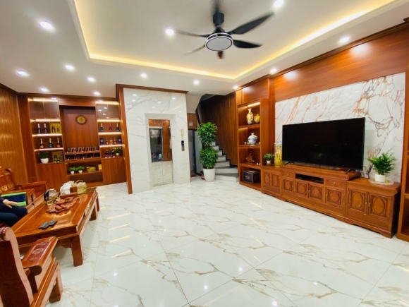 BÁN NHÀ HOÀNG VĂN THÁI 50M - 7 TẦNG - MẶT TIỀN 5M - THANG MÁY NHẬP KHẨU - 5 NGỦ Ở NGAY. LH: 0393838449